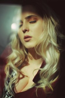 model Mollie Strunk cleavage