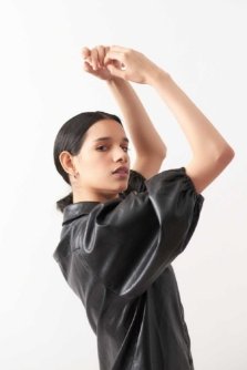 Massiel Nathalie arms