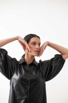 Massiel Nathalie brunette dancer